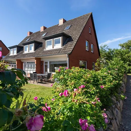 Bootshaus Holiday home Wenningstedt-Braderup